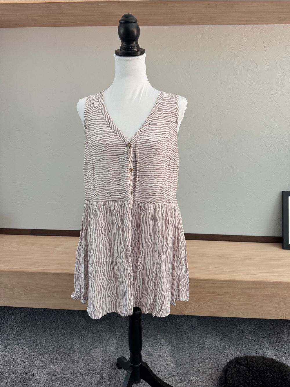 Daytrip Beige and White Striped Sleeveless Tank Tunic - NWT